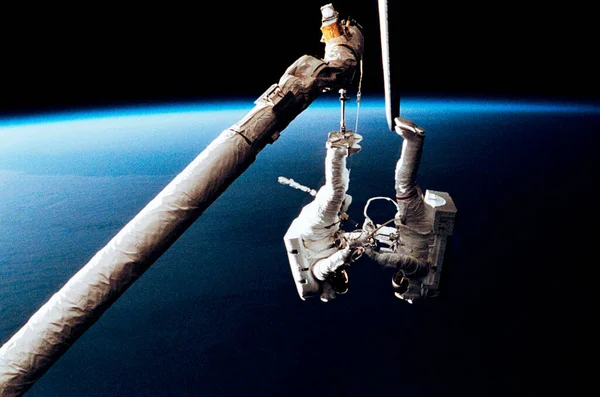 Astronauta Mark Lee Derecha Flota Libremente Mientras Continúa Probando Nuevo — Foto de Stock