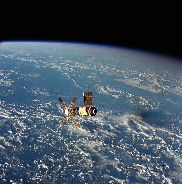 Skylab Vue Adieu Depuis Module Commandement Service Skylab Départ Modèle — Photo