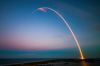 roket arka plan şablonu. Bu görüntünün unsurları Nasa tarafından desteklenmektedir