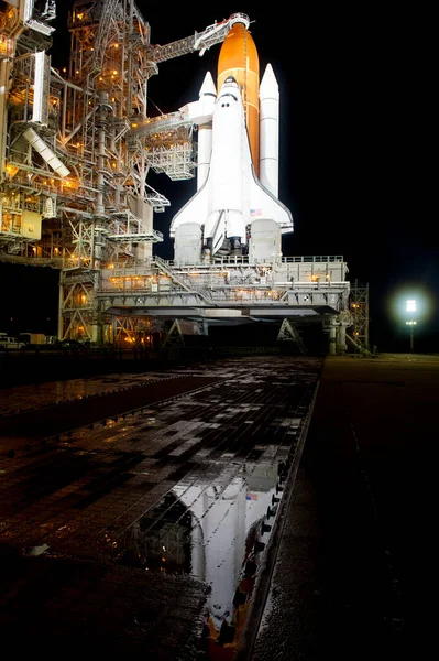 Vesmírná Raketoplán Endeavour Vidět Startovací Rampě 39A Kennedy Space Center — Stock fotografie