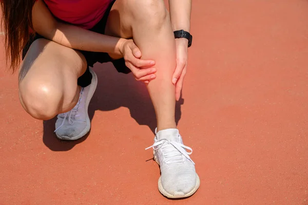 Cropped Shot Woman Runner Suffering Pain Shin Splint Often Happens — Stock Photo, Image
