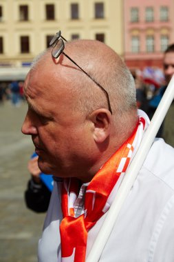 Wroclaw bölgesindeki protesto demokrasi savunma destekçileri Komitesi