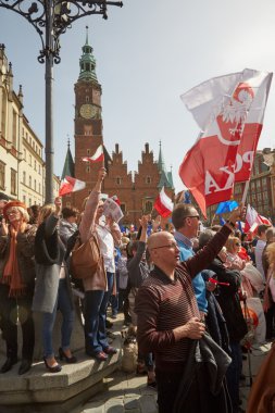 Wroclaw bölgesindeki protesto demokrasi savunma destekçileri Komitesi