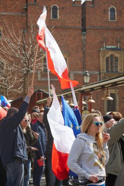 Wroclaw bölgesindeki protesto demokrasi savunma destekçileri Komitesi