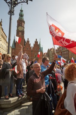 Wroclaw bölgesindeki protesto demokrasi savunma destekçileri Komitesi