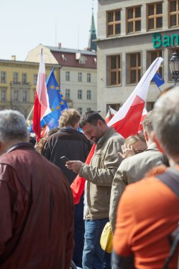 Wroclaw bölgesindeki protesto demokrasi savunma destekçileri Komitesi