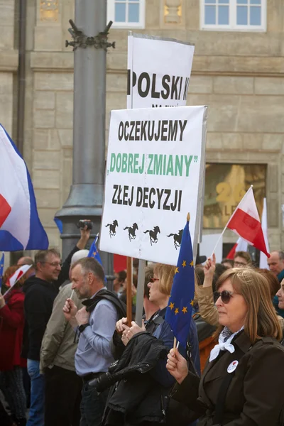 Comitato per la difesa dei sostenitori della democrazia che protestano a Breslavia — Foto Stock