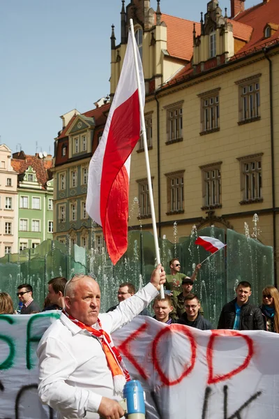 Comitato per la difesa dei sostenitori della democrazia che protestano a Breslavia — Foto Stock