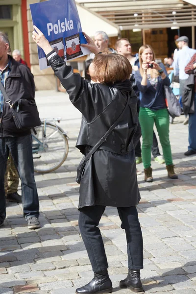 Committee for the Defence of Democracy supporters protesting in Wroclaw — Stock Photo, Image