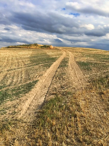 Екстремальний панорамний краєвид в Sudety діапазоні, Польща — стокове фото