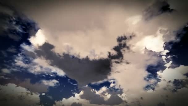 Impressionnant Skyscape timelapse vidéo HD 