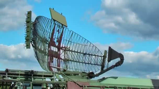Militaire radar — Stockvideo