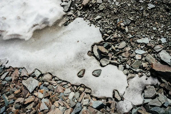 Natur Hintergrund Von Schnee Auf Chaotischen Steinhaufen Natürliche Eiskulisse Auf — Stockfoto