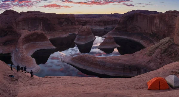 Bu, Yansıma Kanyonu 'nun fotoğrafını çeken fotoğrafçının fotoğrafı. Utah, ABD' deki büyük merdiven-escalante ulusal anıtı.
