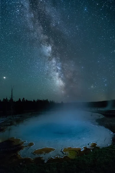 Voici Photo Piscine Abyss Nuit Avec Mikyway Étoiles Parc National — Photo