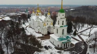 Ukrayna. Poltava. Varsayım Katedrali - ulusal öneme sahip mimari bir anıt