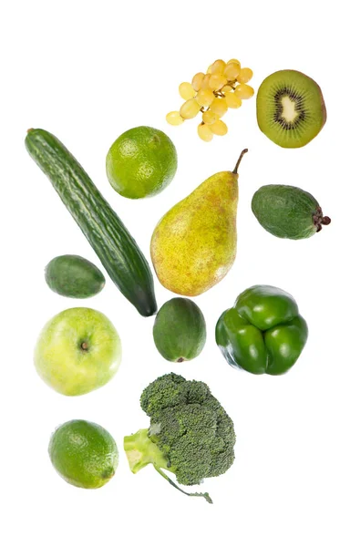 Verduras Frescas Con Hojas Aisladas Sobre Fondo Blanco —  Fotos de Stock