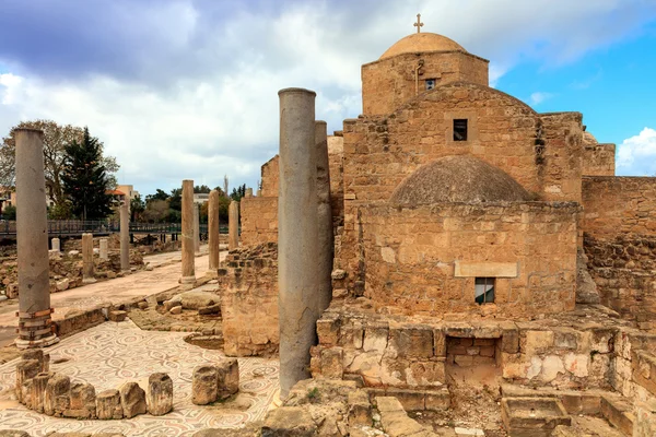 St. Pauls katolska kyrkan i Paphos, Cypern. — Stockfoto