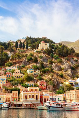 Symi Adası, neo-klasik mimarisi.