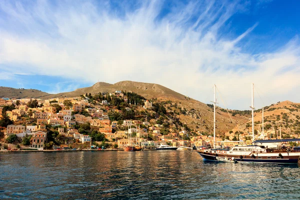 Liman adanın Symi, Yunanistan. — Stok fotoğraf