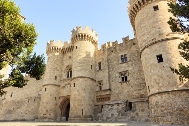 Rodos eski şehir tarihi Ortaçağ Kalesi.