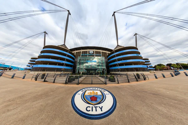 Estádio Etihad em Manchester, Inglaterra . — Fotografia de Stock