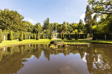 Chatsworth House gerekçesiyle yüzük gölette.