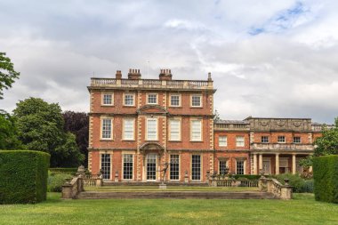 RIPON, NORTH YORKSHIRE, İngiltere - 24 Haziran 2021: Newby Hall 18. yüzyıldan kalma bir köy evi..  