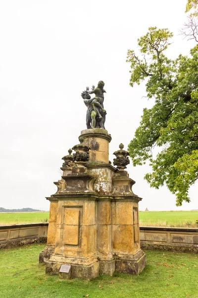 Замок Ховард Северный Йоркшир Великобритания Сентября 2021 Года Статуя Лида — стоковое фото