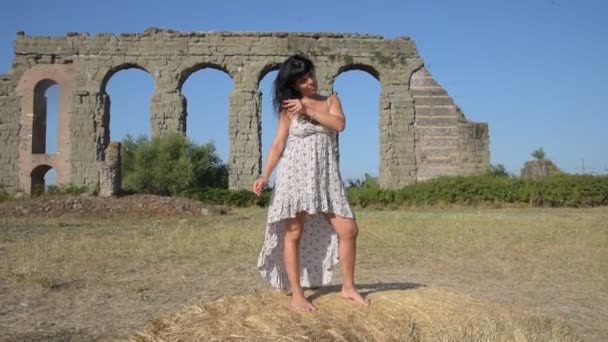 Portret Van Een Meisje Het Park Rome — Stockvideo