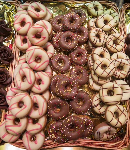 Doces em forma de donut — Fotografia de Stock