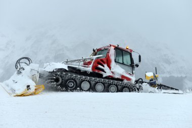 Snowcat, kar temizleme makinesi