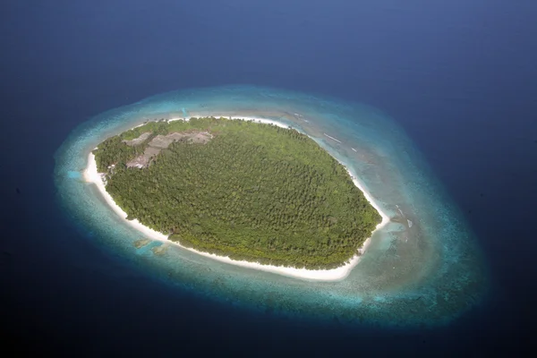 인도양에 있는 산호 섬 — 스톡 사진