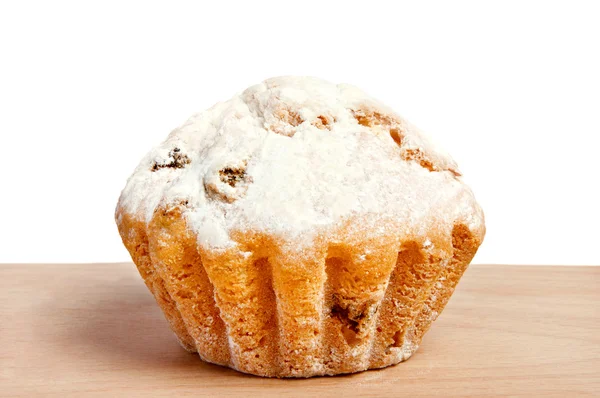 Muffins with raisins and icing sugar — Stock Photo, Image