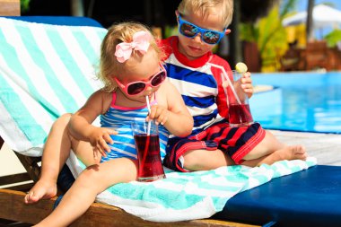 tropikal beach resort ve içme suları çocuklar sakin