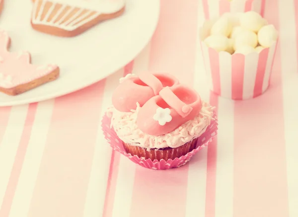 Mesa de sobremesa na festa de meninas — Fotografia de Stock