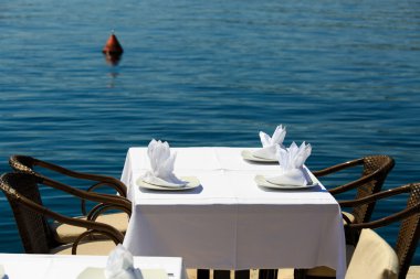 doğal Cafe tablo denize yakın