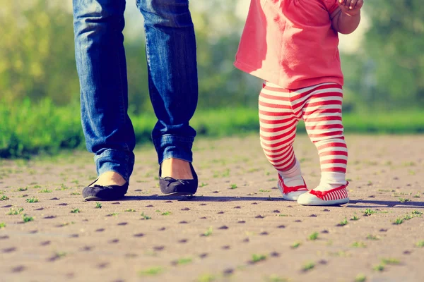 First steps in summer park — Stock Photo, Image