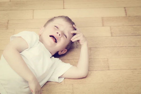 Gråtande barn i tårar, stress och depression — Stockfoto