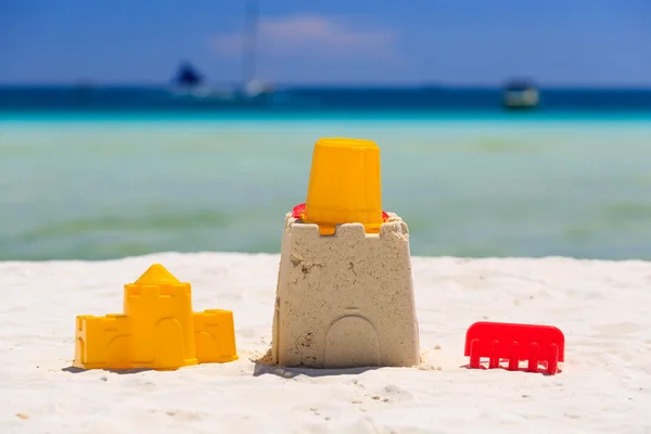 A gyerekek játékok, homokos strand — Stock Fotó