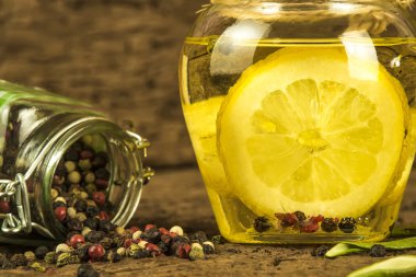 Zeytinyağı ile limon ve karabiber aromalı