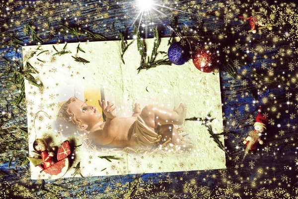 Weihnachtsgrußkarte Jesuskind Auf Altem Holztisch Mit Goldenen Sternen — Stockfoto