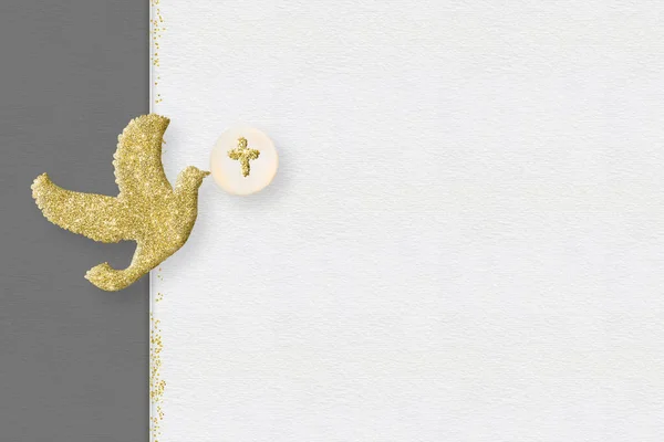 Erstkommunion Einladungskarten Backgrounds Gold Glitter Taube Auf Einem Auf Weißem — Stockfoto