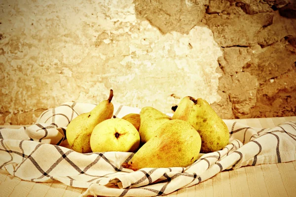 Fresh organic pears — Stock Photo, Image