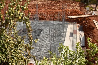 İnşaattaki Güçlendirilmiş Çelik Vakfı Yapısı