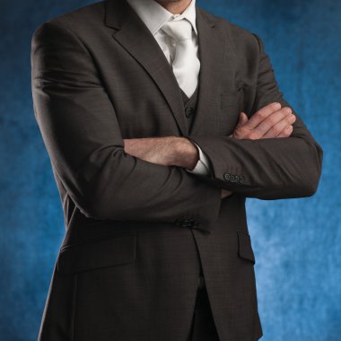 Takım elbiseli iş adamı