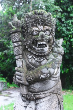 Bali dili heykel, Endonezya