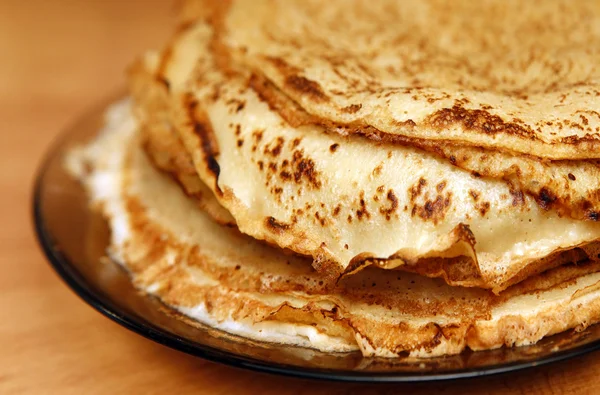 Gros plan d'une pile de crêpes — Photo