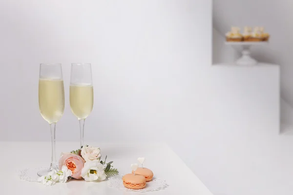 Deux verres avec champagne — Photo