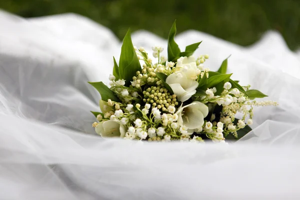 Bouquet de mariage de lis — Photo